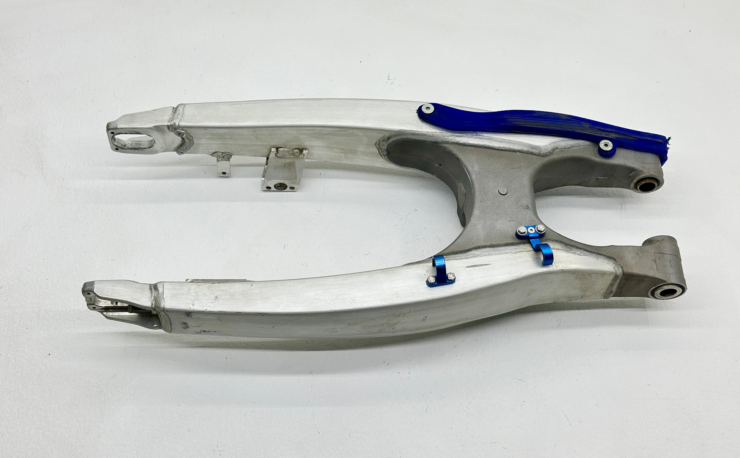 2009 Yamaha YZ450F Swingarm Rear Suspension Swing Arm OEM 34P-22110-00-00✅
