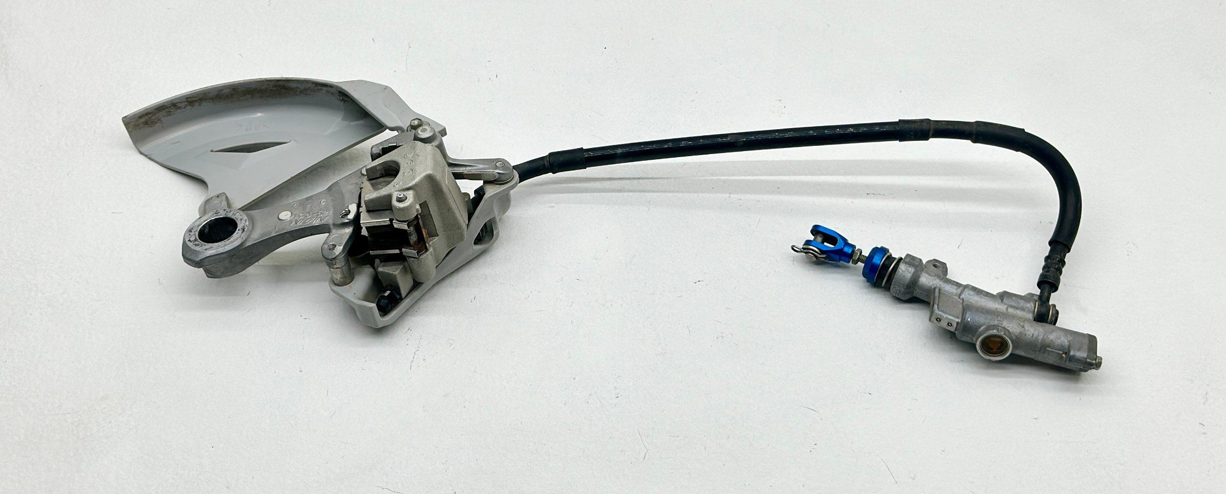 2009 Yamaha YZ450F Nissin Rear Brake Assembly Caliper Cylinder 17D-2583V-00-00 ✅