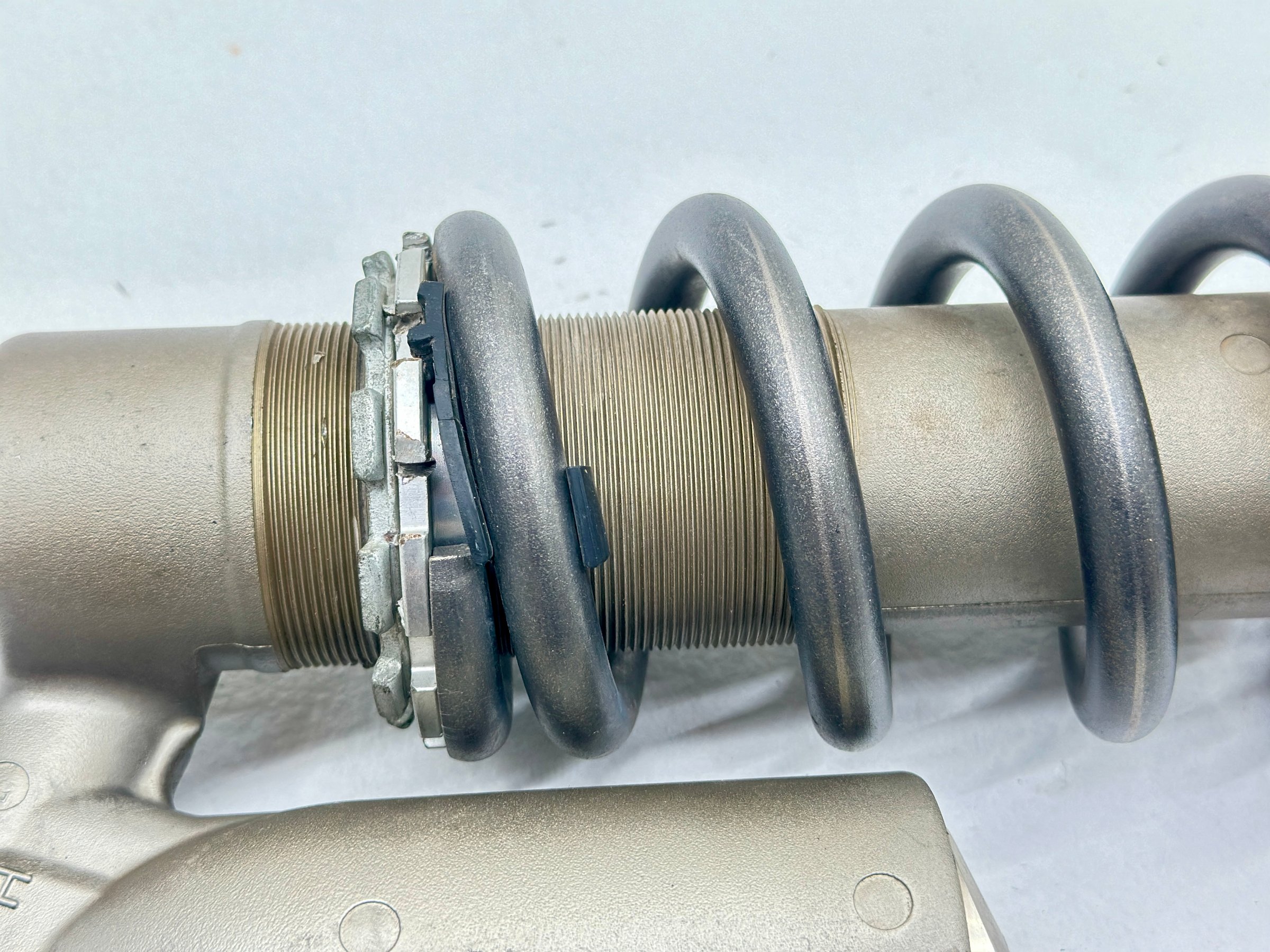 2009 Yamaha YZ450F KYB Rear Shock Assembly Spring Absorber Suspension Bumper✅